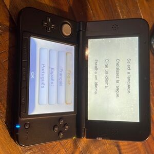 Nintendo 3DS XL console. Used.